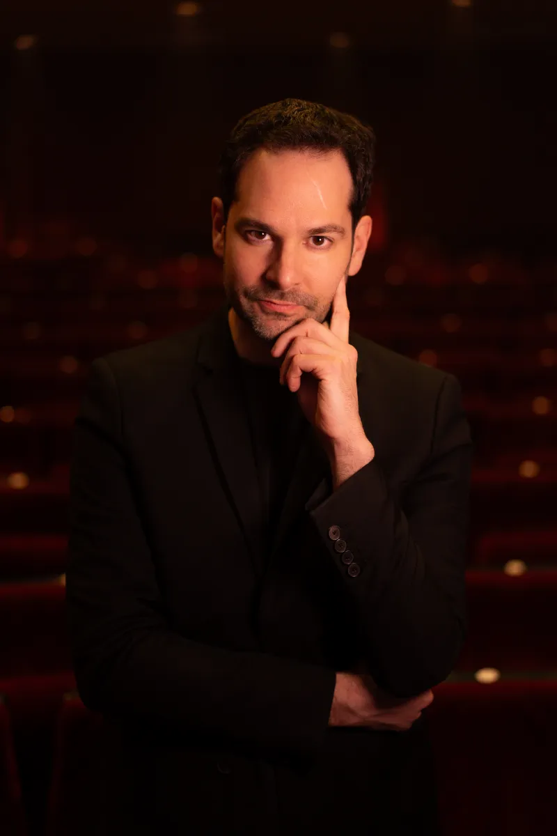 Visuel de Rémi Larrousse