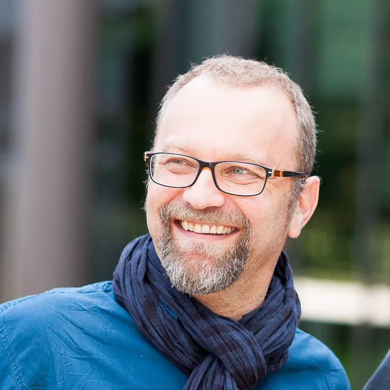 Visuel de Élie Sloïm